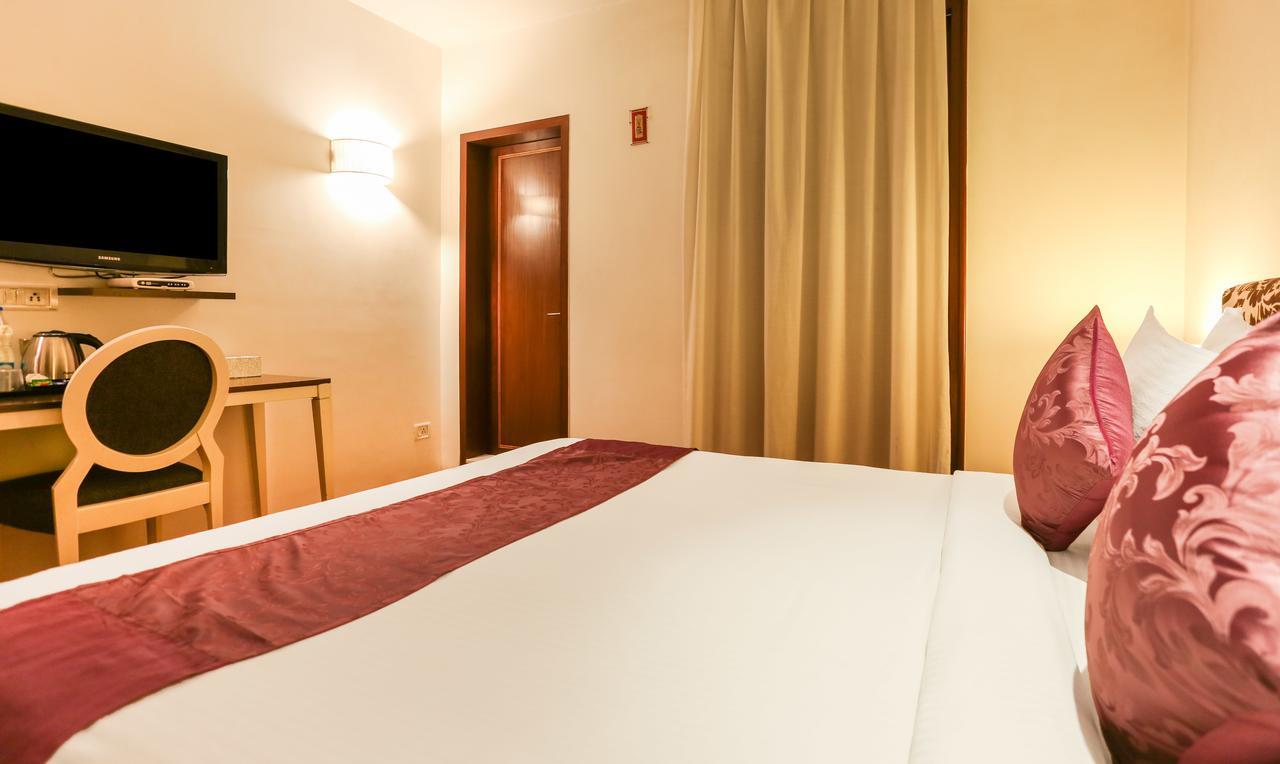 Hotel Treebo Trend Wilson Garden Bangalore Esterno foto