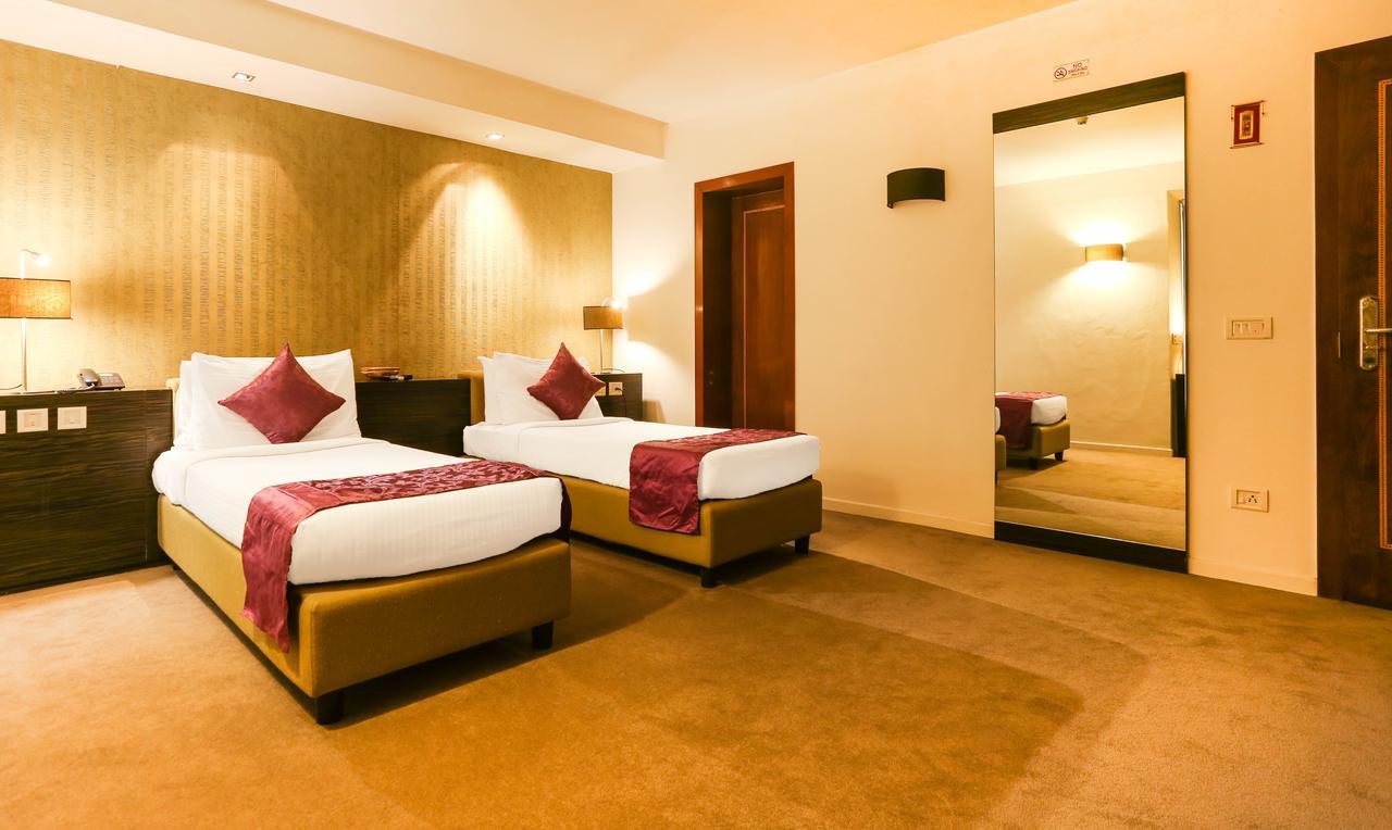 Hotel Treebo Trend Wilson Garden Bangalore Esterno foto