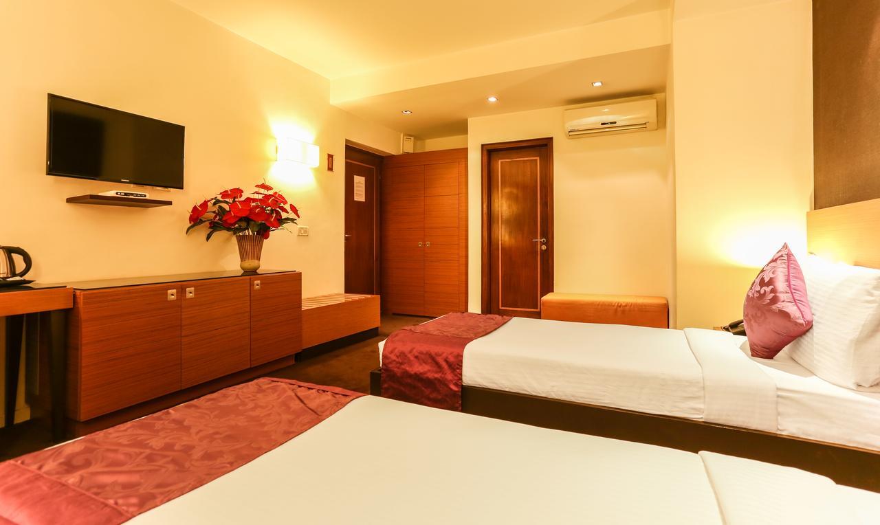 Hotel Treebo Trend Wilson Garden Bangalore Esterno foto