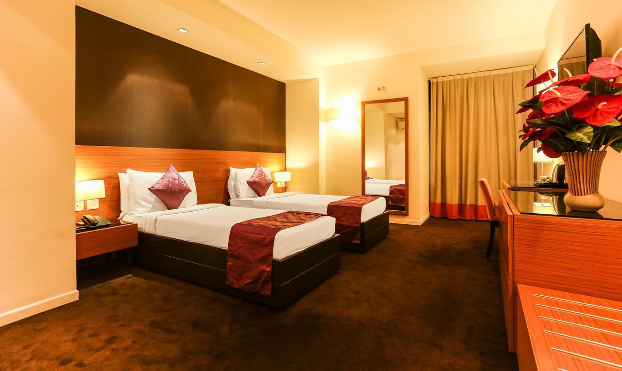 Hotel Treebo Trend Wilson Garden Bangalore Esterno foto
